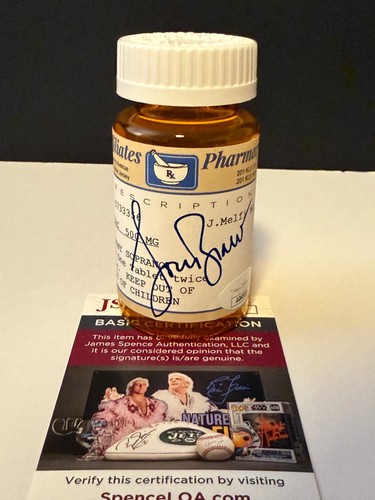 Lorraine bracco signed pill - bracco,